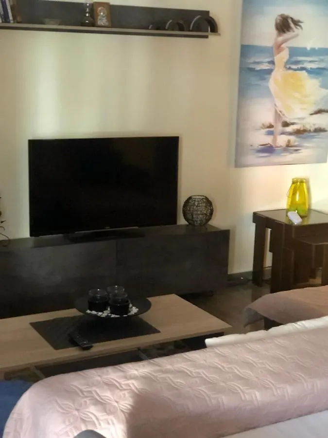 Joannas 2Brooms Sea Apartment Peraia  Greece
