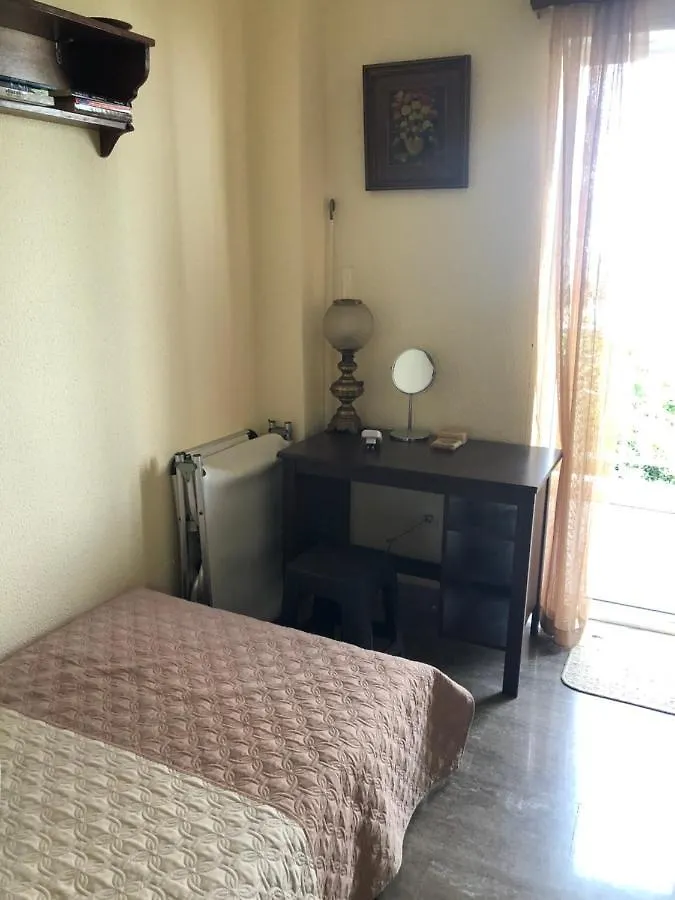 Joannas 2Brooms Sea Apartment Peraia