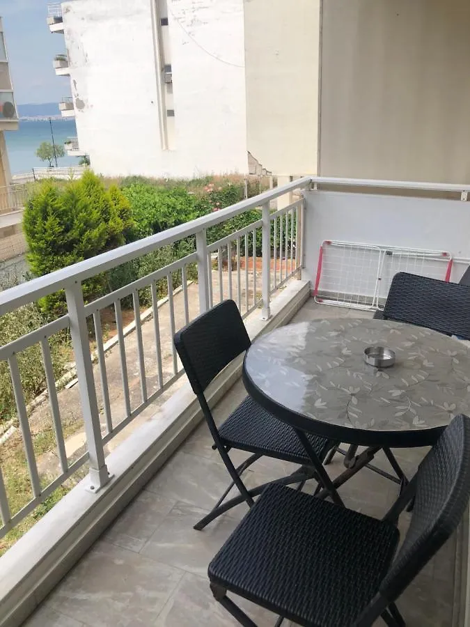 Joannas 2Brooms Sea Apartment Peraia